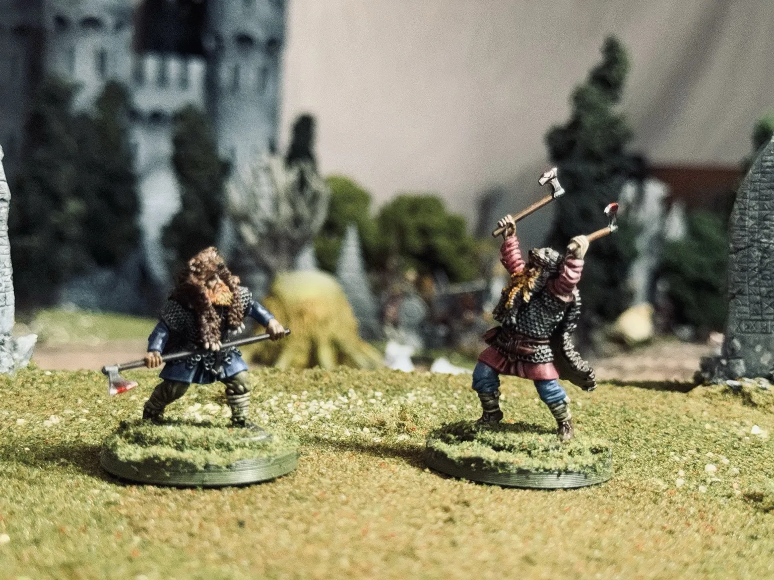 Black Oaths burdened captive miniature carrying a heavy plank from the back